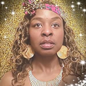 Meet your Posher, Laine